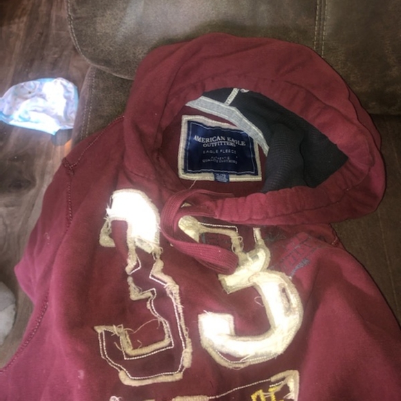 American Eagle sweater - Picture 3 of 3